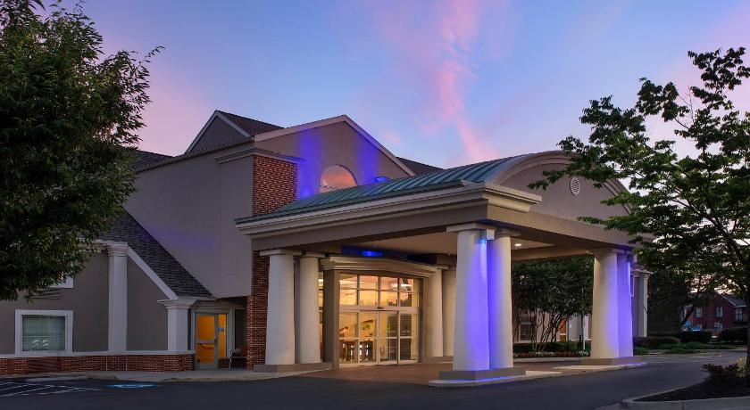 Holiday Inn Express Hotel & Suites Annapolis photo