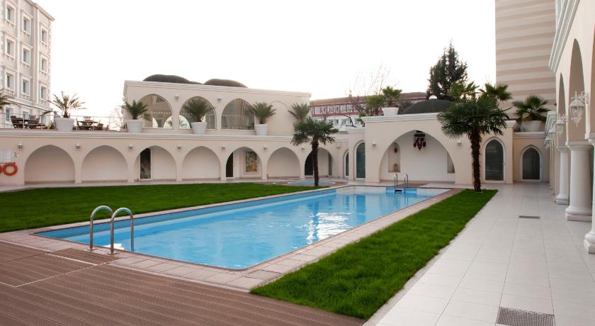 Holiday Inn Istanbul City - image 8