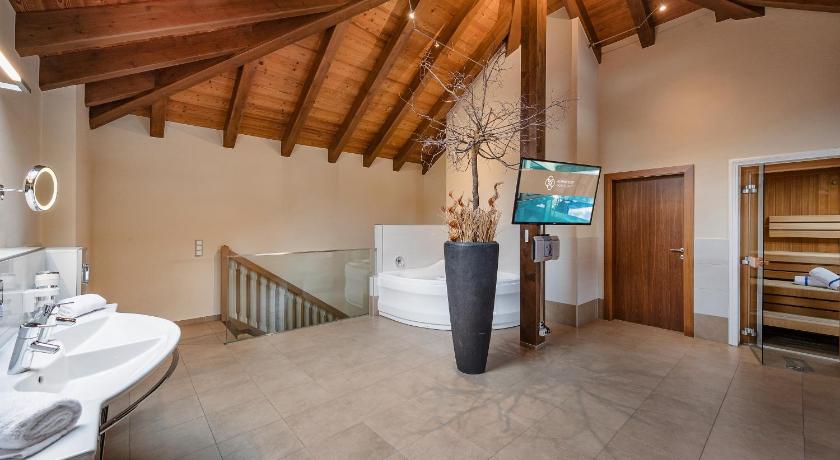Image of Tower Suite with Private Spa 5