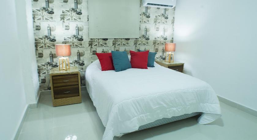 Malecon Rooms y Hotel — Hotel in Santo Domingo