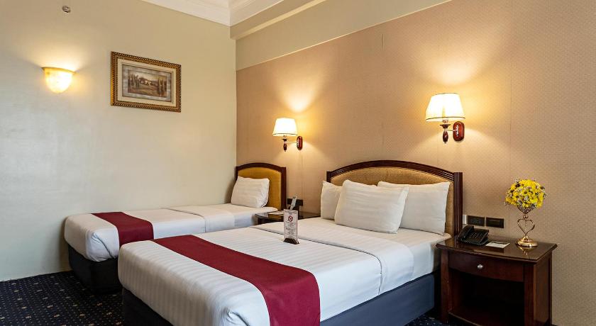 Image of Grand Deluxe 15