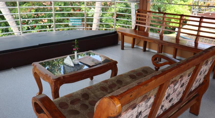 Kera Houseboats Alleppey photo