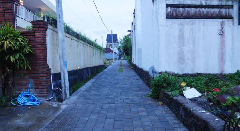 Na-Mi Guesthouse Canggu photo