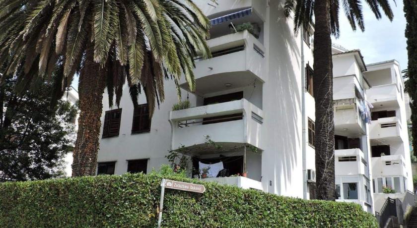 Image of Standard Apartment 3