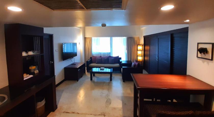 Image of Family Double Room 8