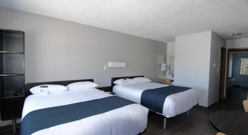 Motel 6-Saanichton, BC - Victoria Airport