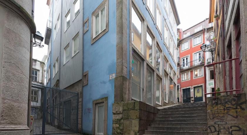 LovelyStay - Hidden & Quiet Duplex next to Sao Bento Station photo