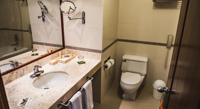BTH Hotel Arequipa Lake photo