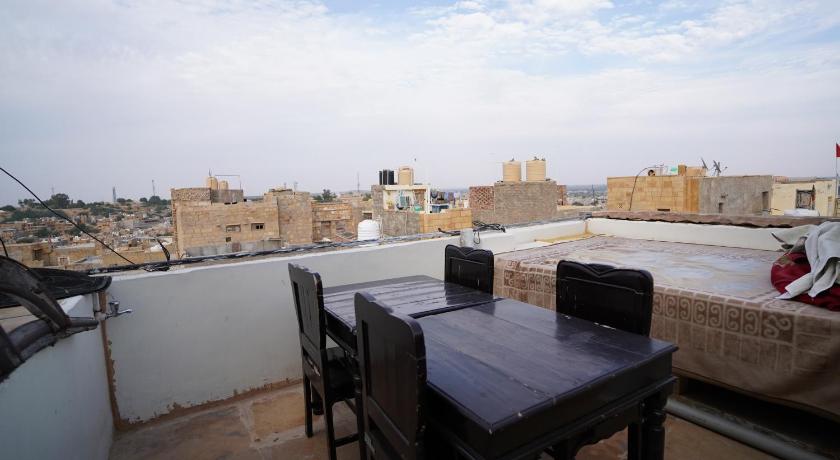 Hotel Shahi Garh
