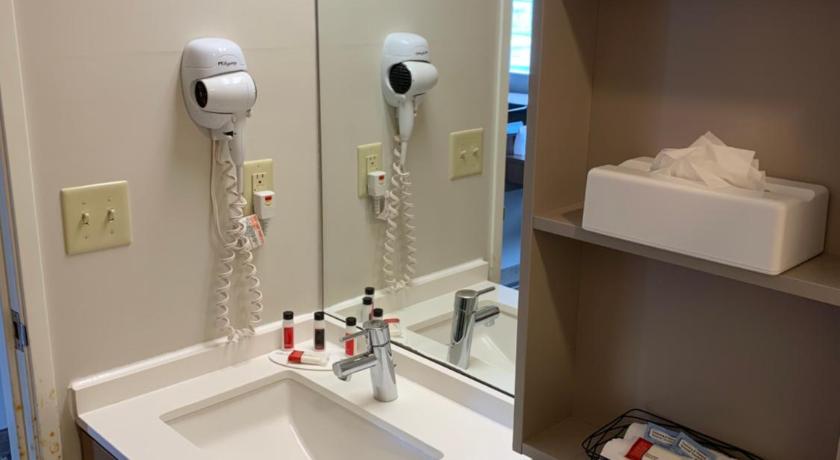 Microtel Inn & Suites by Wyndham Georgetown Delaware Beaches