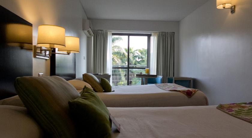 Image of Standard Twin Room with Garden View 6