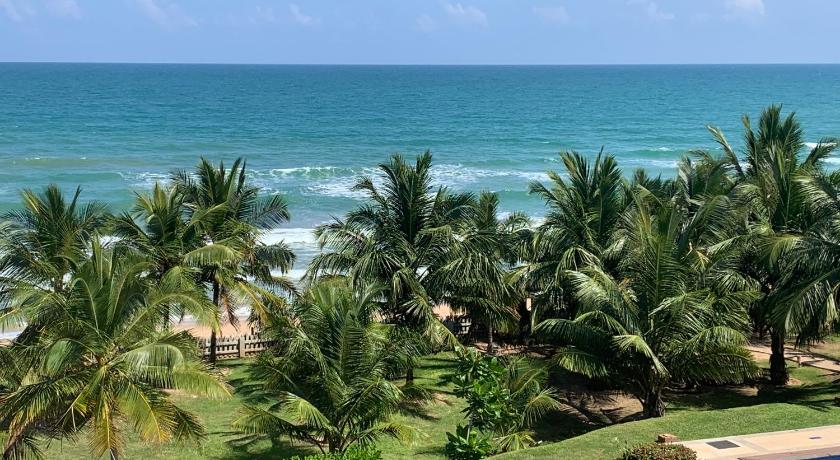 Araliya OceanFront Condos Nilaveli, Trincomalee photo