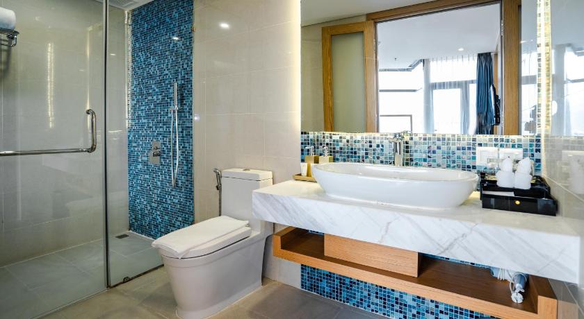 Image of Executive Suite with Balcony 15