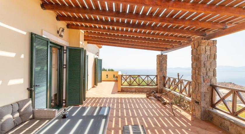 Villa Archangelos Aegina photo
