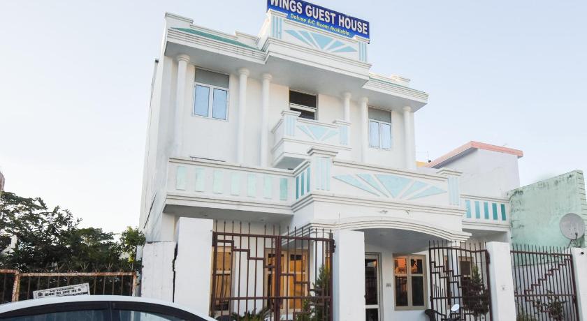 OYO 65608 Wings Guest House