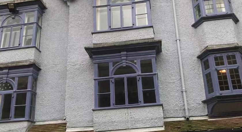 Golden Cross Guesthouse photo