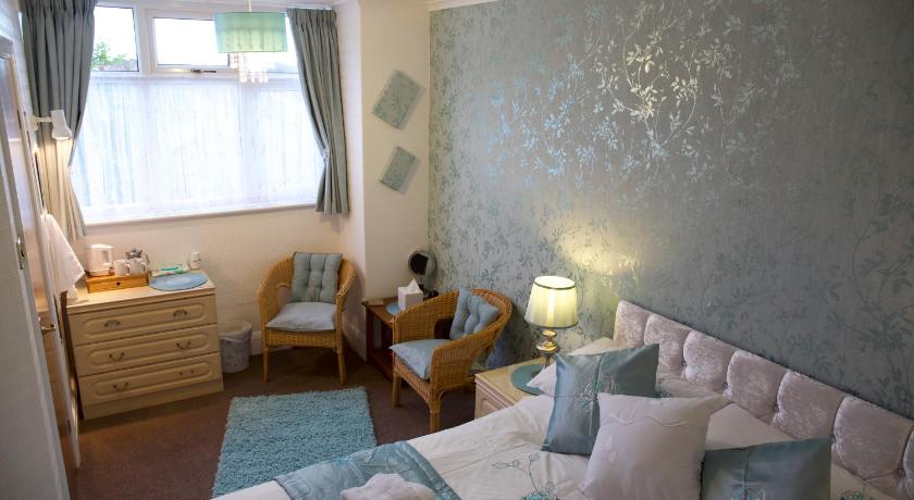 Image of Double Room with Private Bathroom 1