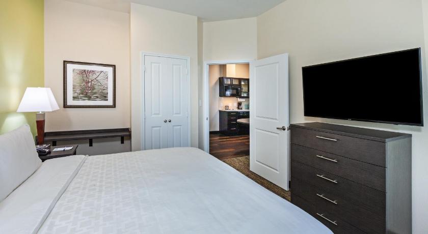 Candlewood Suites Houston - Pasadena