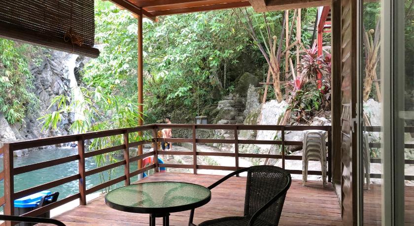Pulangbato Falls Mountain Resort photo