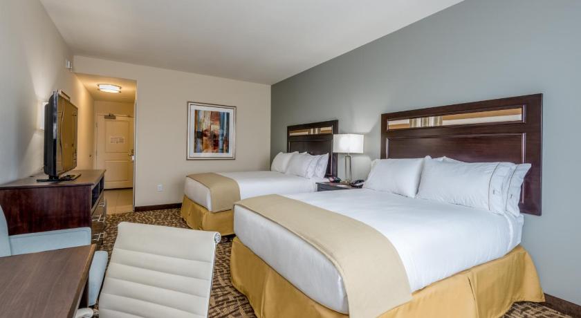 Holiday Inn Express & Suites Denver South - Castle Rock