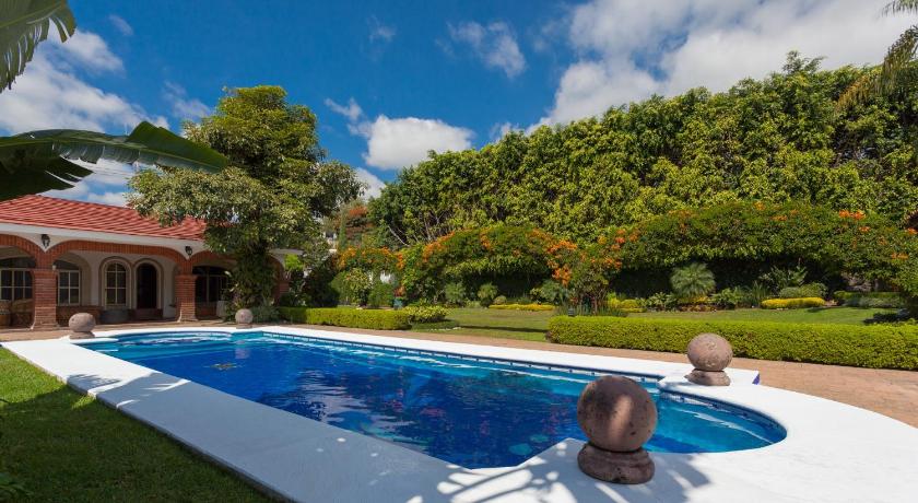 Residencia Jardin Real photo