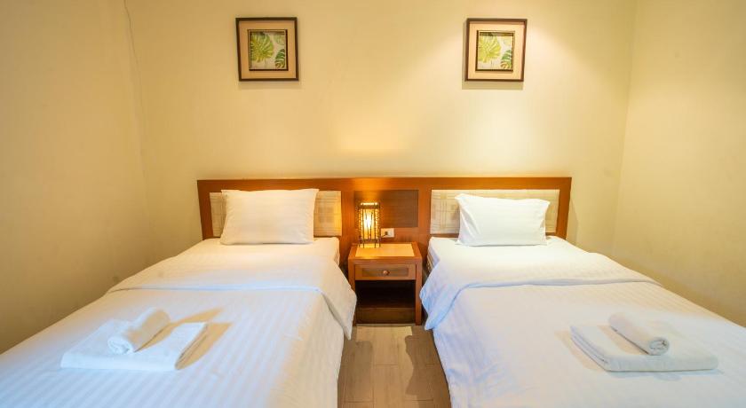 Image of Deluxe River View 8