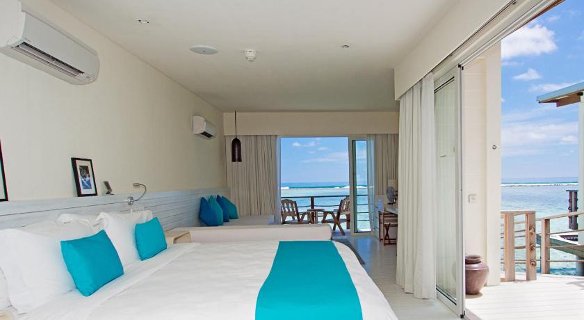 Image of Overwater Villa Sea View 3