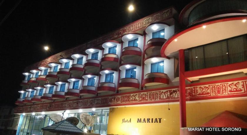 Hotel Mariat Sorong photo