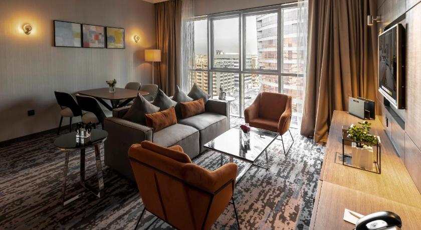 Edge Creekside Hotel - main image