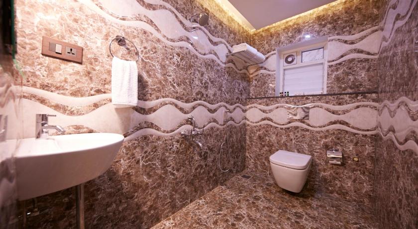 Al Noor Palace Business Class Hotel