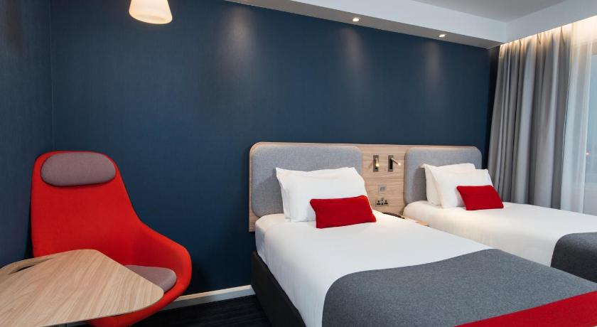 Holiday Inn Express - Glasgow Airport