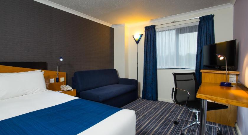 Holiday Inn Express Stafford M6 Junction 13