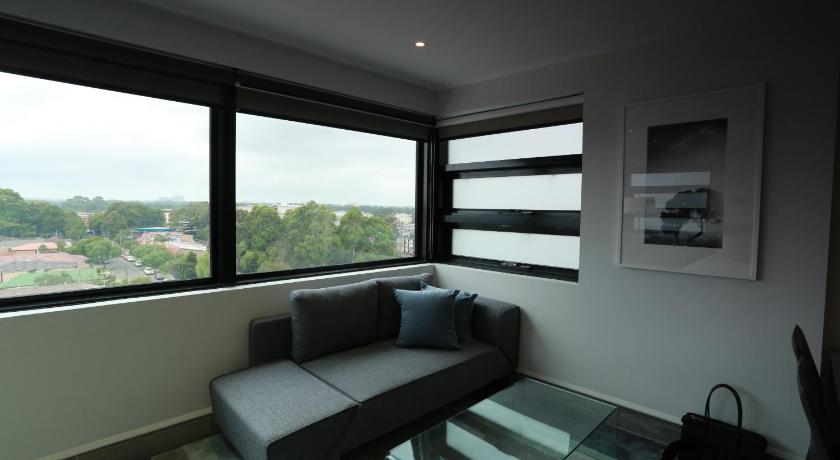 Image of Studio Panoramic Suite 10
