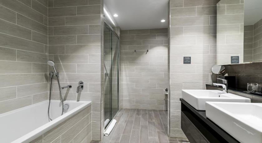 Image of 2-Bedroom Wilkinson Suite with Study Room 8
