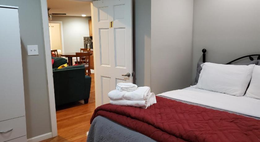 Cozy Retreat on Atlantic Ave — Hotel in New York (NY)