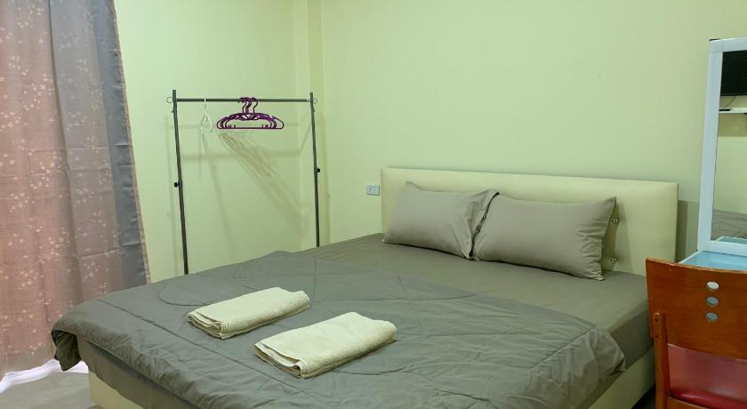 촌부리 티파완 방갈로 (Thippawan Bungalow) 3성급 게스트하우스 외관