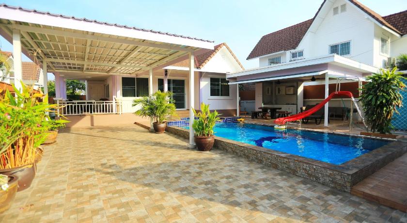 Tropical Hill Pool Villa ホアヒン チャアム 年 最新料金 円1141 部屋写真 口コミ