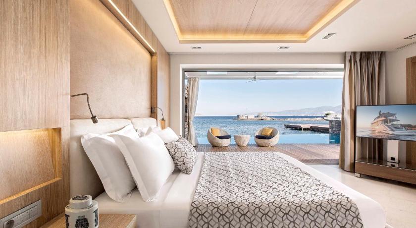 Elounda Beach Hotel & Villas, a Member of the Leading Hotels of the World