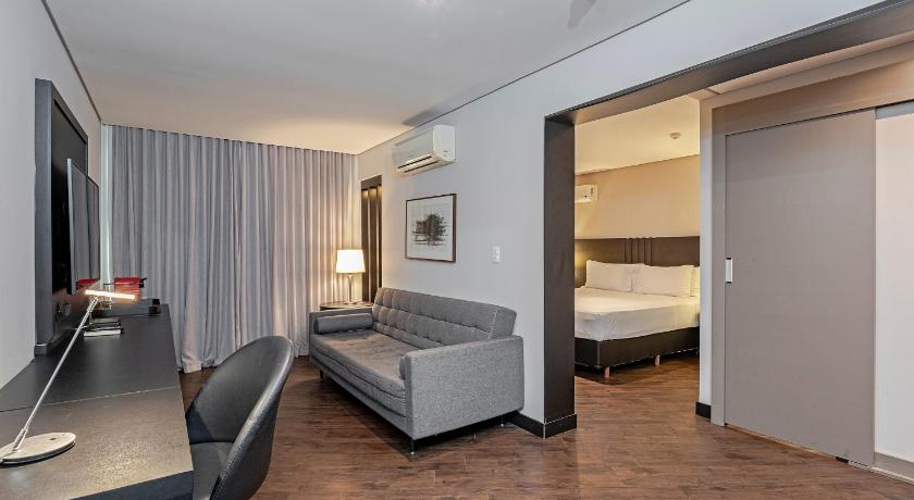 Image of Executive Suite 3