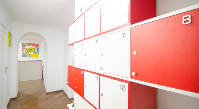 Pop Art Hostel Rynok Sq photo