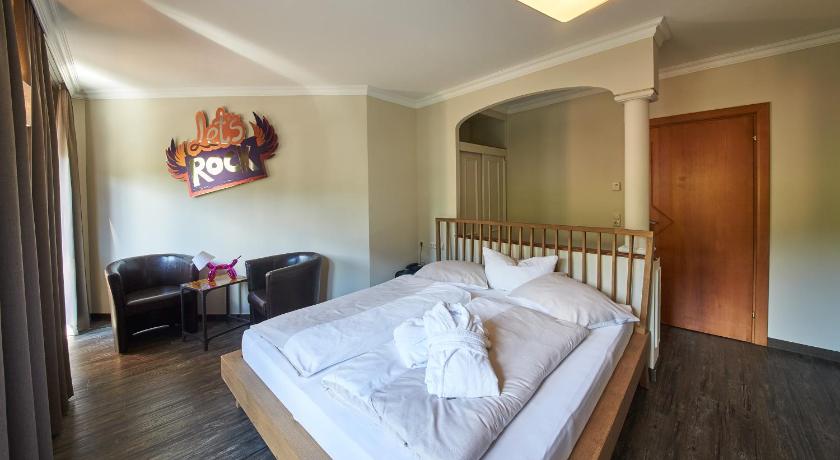 THOMSN-Alpine Rock Hotel photo