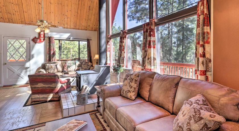 Prescott Cabin with Gas Grill about 10 Min To Downtown! photo