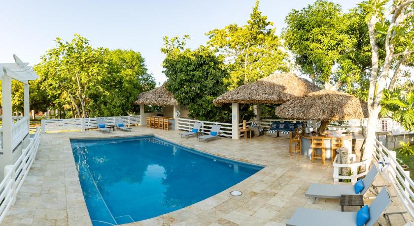 Blue Paloma Bed & Breakfast