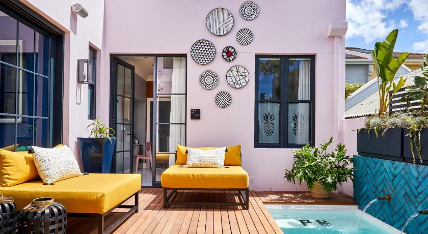 Pineapple House Boutique Hotel photo