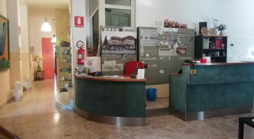 Hotel Rezia Valtellina photo
