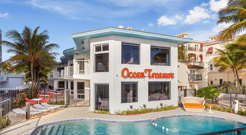 Ocean Treasure Beachside Suites — Hotel in Fort Lauderdale (FL)