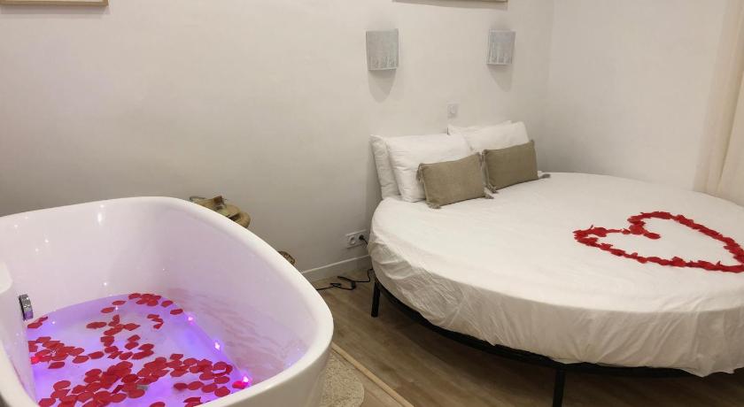Spa Jacuzzi Marseille Couple