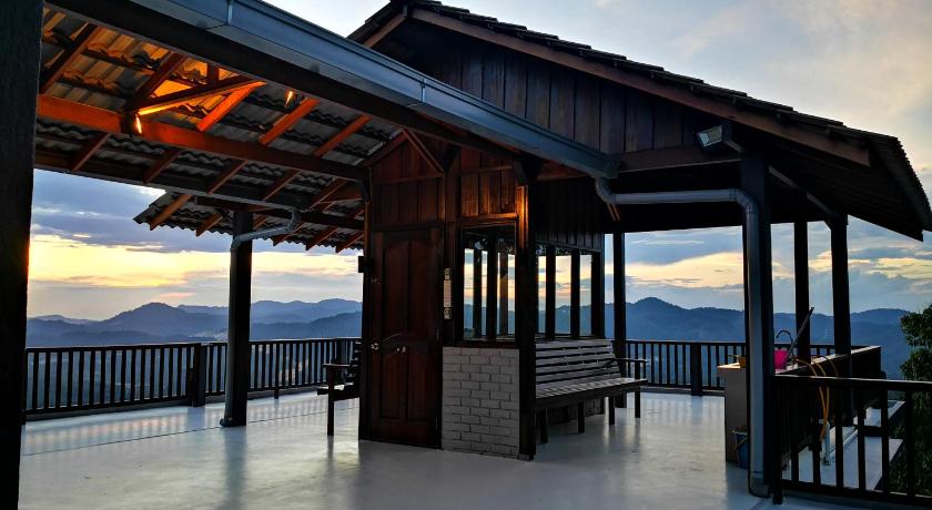 パンタイ Kairos Villa ホテル 外観