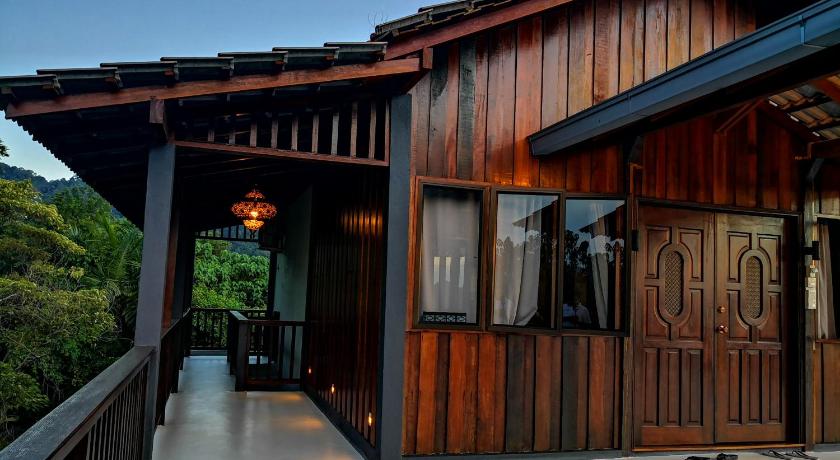 パンタイ Kairos Villa ホテル プール