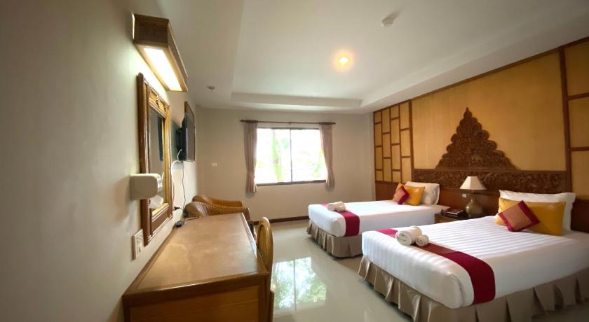 Image of Deluxe Room 4